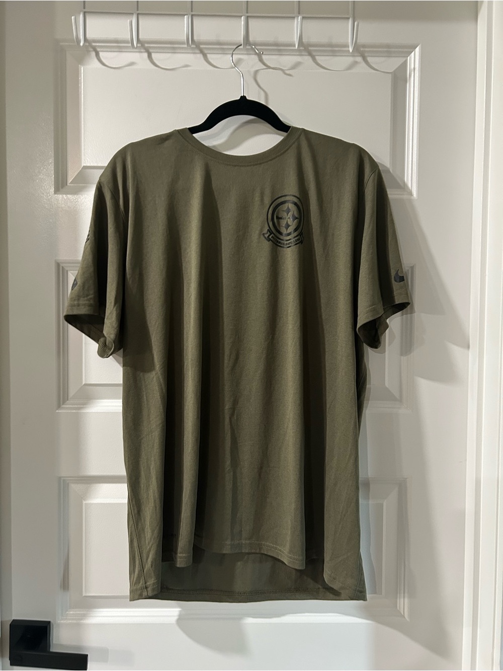 Nike Olive Green Short Sleeve Crew Neck T-Shirt with Small Logo